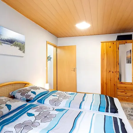 Wuddisferienwohnug Lägenhet *